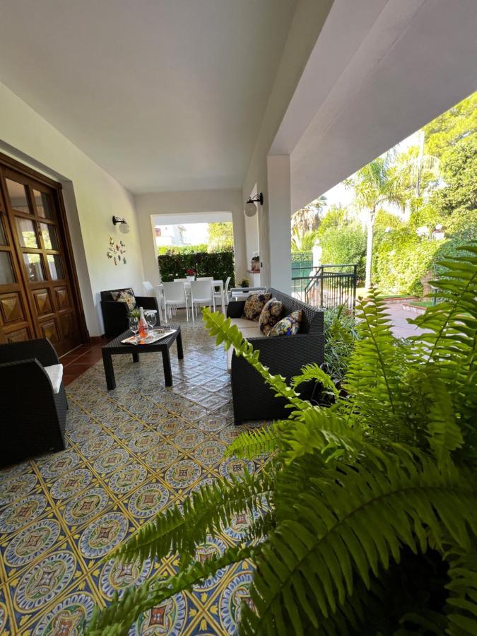 Villa Fugari Mondello Palermo Exterior foto